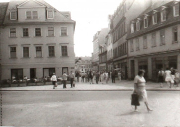 Stadtarchiv Weimar, 60 10-5/13, Blick in die Wielandstraße, 1986