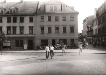 Stadtarchiv Weimar, 60 10-5/13, Blick in die Wielandstraße, 1986