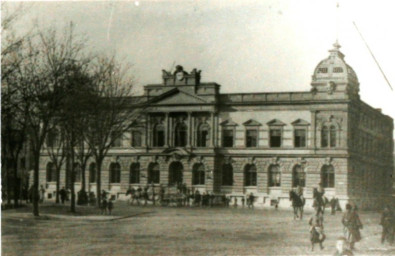 Stadtarchiv Weimar, 60 10-5/14, Blick auf das Postamt am Karlsplatz, um 1890