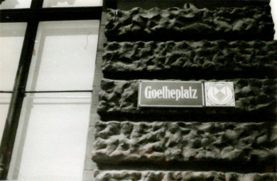 Stadtarchiv Weimar, 60 10-5/15, Straßenschild "Goetheplatz", ohne Datum