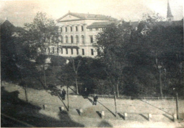 Stadtarchiv Weimar, 60 10-5/15, Blick vom Dach des Hotels »Russischer Hof« am Goetheplatz, um 1890