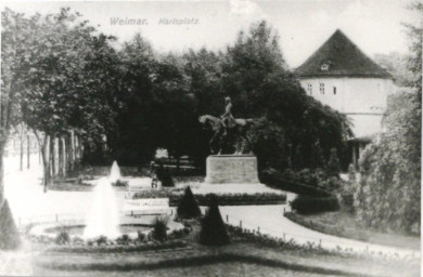 Stadtarchiv Weimar, 60 10-5/15, Blick auf die Grünanlage am Karlsplatz, ohne Datum