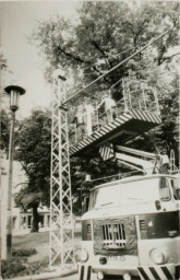 Stadtarchiv Weimar, 60 10-5/15, Blick auf den Goetheplatz  , 1988