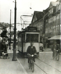 Stadtarchiv Weimar, 60 10-5/15, Blick auf den Karlsplatz, 1935