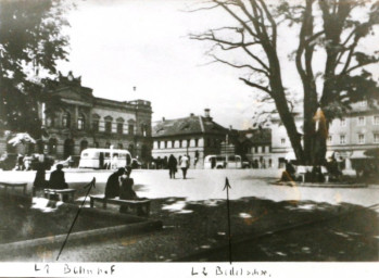 Stadtarchiv Weimar, 60 10-5/15, Blick auf den Karlsplatz, 1941