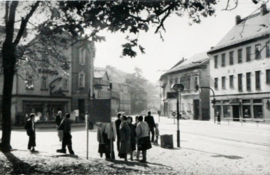 Stadtarchiv Weimar, 60 10-5/15, Blick vom Goetheplatz in die Heinrich-Heine-Straße , 1986