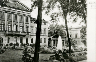 Stadtarchiv Weimar, 60 10-5/15, Blick in die Grünanlage am Karlsplatz, um 1900