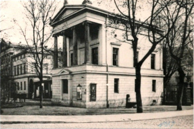 Stadtarchiv Weimar, 60 10-5/15, Lesemuseum am Karlsplatz , um 1900