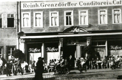 Stadtarchiv Weimar, 60 10-5/15, Karlsplatz 5, um 1950