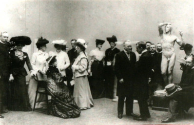 Stadtarchiv Weimar, 60 10-5/15, Blick in die Räume des Kunst-Museums am Karlsplatz, 1903