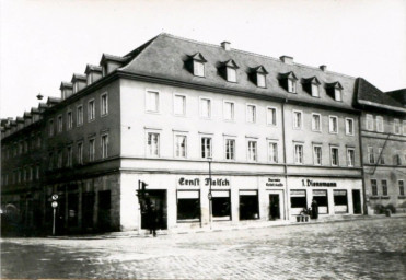 Stadtarchiv Weimar, 60 10-5/15, Blick auf den Karlsplatz /Ecke Bürgerschulstraße , 1940