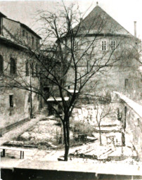 Stadtarchiv Weimar, 60 10-5/15, Blick auf den Graben des Kasseturmes, 1900