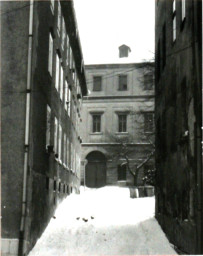 Stadtarchiv Weimar, 60 10-5/16, Blick aus der Schlossgasse zum Burgplatz, 1986