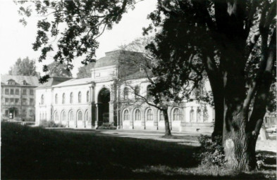 Stadtarchiv Weimar, 60 10-5/16, Blick auf den Kegelplatz, 1984