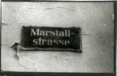 Stadtarchiv Weimar, 60 10-5/16, Straßenschild "Marstallstrasse", ohne Datum