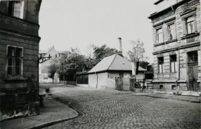 Stadtarchiv Weimar, 60 10-5/16, Blick in die Gerberstraße, 1982