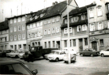 Stadtarchiv Weimar, 60 10-5/17, Blick auf die Häuser Untergraben 3-13, 1980