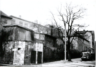 Stadtarchiv Weimar, 60 10-5/17, Blick in den Untergraben, 1975