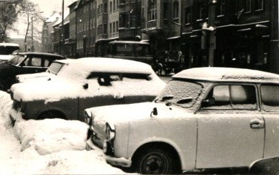 Stadtarchiv Weimar, 60 10-5/17, Blick in die Straße "Graben", 1985