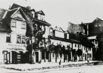 Stadtarchiv Weimar, 60 10-5/17, Blick auf die Häuser Graben 1-9, um 1890