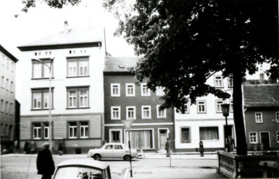 Stadtarchiv Weimar, 60 10-5/17, Blick auf die Häuser Graben 15-21, 1985