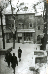 Stadtarchiv Weimar, 60 10-5/17, Blick auf Häuser Graben 25 und 27, 1980