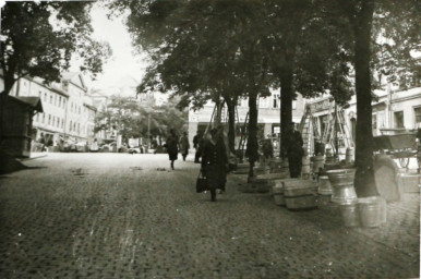 Stadtarchiv Weimar, 60 10-5/17, Blick aus dem Untergraben zum Graben, um 1920