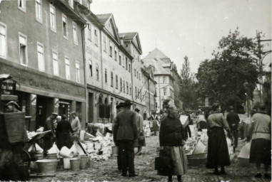 Stadtarchiv Weimar, 60 10-5/17, Blick auf Häuser Graben 10-6, um 1920