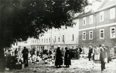 Stadtarchiv Weimar, 60 10-5/17, Blick auf die Häuser Graben 6-10, um 1920