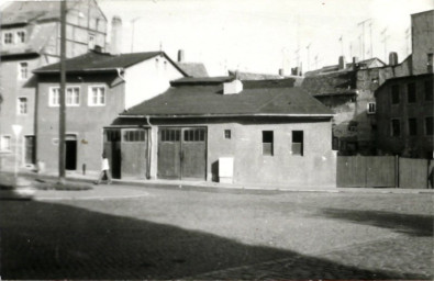 Stadtarchiv Weimar, 60 10-5/17, Blick auf die Straßenkreuzung Wagnergasse/ Ferdinand-Freiligrath-Straße/ Jakobstraße, 1983