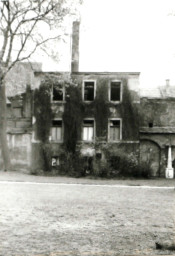 Stadtarchiv Weimar, 60 10-5/18, Blick auf die Rückfront Jakobstraße 33, ohne Datum