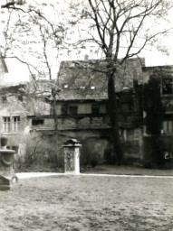 Stadtarchiv Weimar, 60 10-5/18, Blick auf die Rückfront Jakobstraße 33, ohne Datum