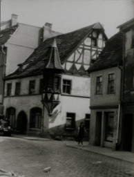 Stadtarchiv Weimar, 60 10-5/18, Blick zur Einmündung Luthergasse in Jakobstraße, 1950