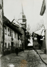 Stadtarchiv Weimar, 60 10-5/19, Blick in die Kleine Kirchgasse , ohne Datum