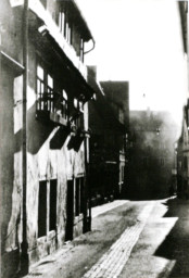 Stadtarchiv Weimar, 60 10-5/19, Blick in die Kleine Kirchgasse, vor 1945