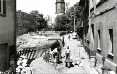 Stadtarchiv Weimar, 60 10-5/19, Blick in die Kleine Kirchgasse, 1986