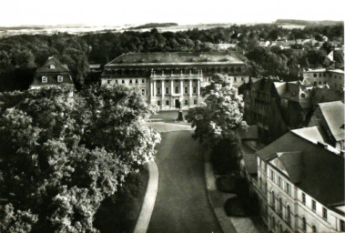 Stadtarchiv Weimar, 60 10-5/2, Blick vom Schlossturm auf den Platz der Demokratie, wohl 1973