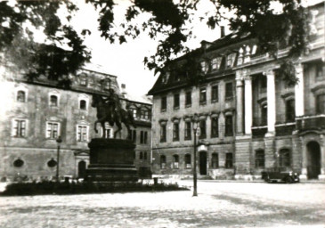 Stadtarchiv Weimar, 60 10-5/2, Blick auf den Fürstenplatz, um 1925