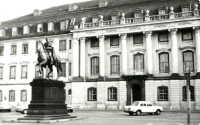 Stadtarchiv Weimar, 60 10-5/2, Blick auf den Platz der Demokratie, nach 1960