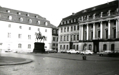 Stadtarchiv Weimar, 60 10-5/2, Blick auf den Platz der Demokratie, um 1960