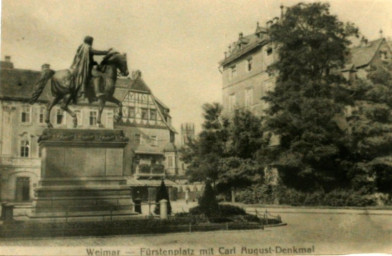 Stadtarchiv Weimar, 60 10-5/2, Blick auf den Fürstenplatz, um 1900