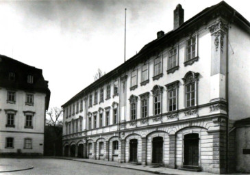 Stadtarchiv Weimar, 60 10-5/2, Platz der Demokratie 3, nach 1945