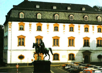 Stadtarchiv Weimar, 60 10-5/2, Blick auf den Platz der Demokratie, wohl 1983