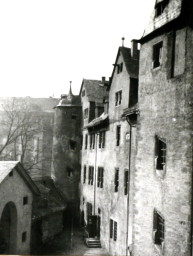 Stadtarchiv Weimar, 60 10-5/2, Blick in den Hof des Roten Schlosses, um 1910