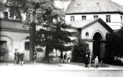 Stadtarchiv Weimar, 60 10-5/2, Blick vom Fürstenplatz zum Roten Schloss, ohne Datum