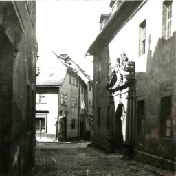 Stadtarchiv Weimar, 60 10-5/2, Blick in die Kollegiengasse, um 1900