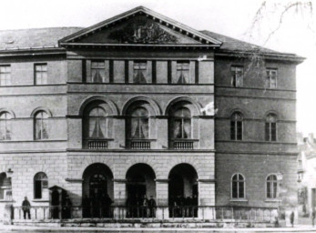 Stadtarchiv Weimar, 60 10-5/2, Burgplatz 5 - Neue Wache/ Hauptwache, um 1900