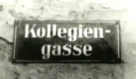 Stadtarchiv Weimar, 60 10-5/2, Straßenschild "Kollegiengasse", ohne Datum