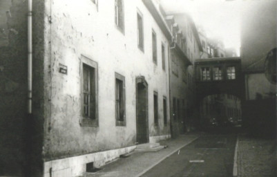 Stadtarchiv Weimar, 60 10-5/2, Blick in die Kollegiengasse, wohl 1985