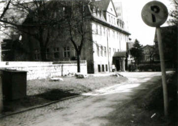 Stadtarchiv Weimar, 60 10-5/20, Blick auf Gebäude Am Jakobskirchhof 4, ohne Datum